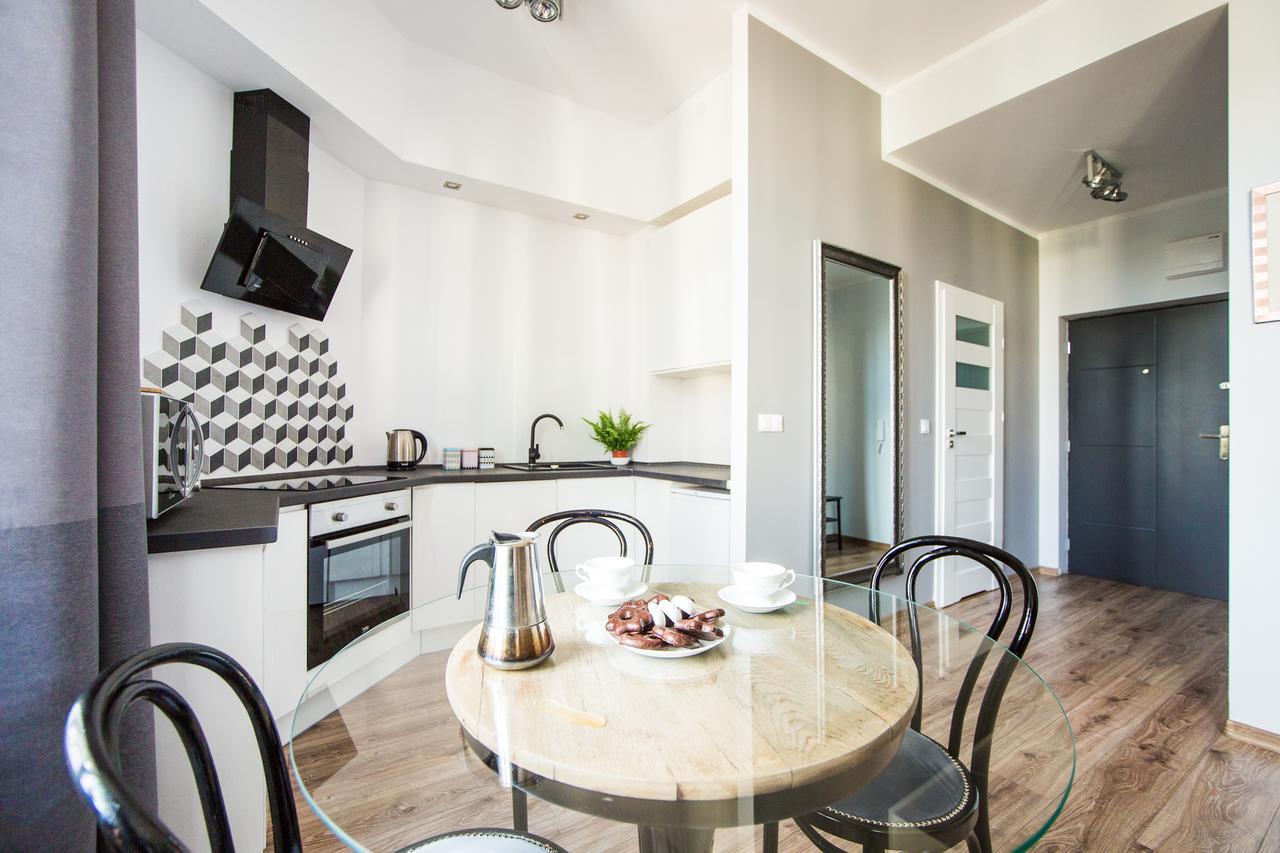 Way2Stay Apartment With Parking Torun Ngoại thất bức ảnh